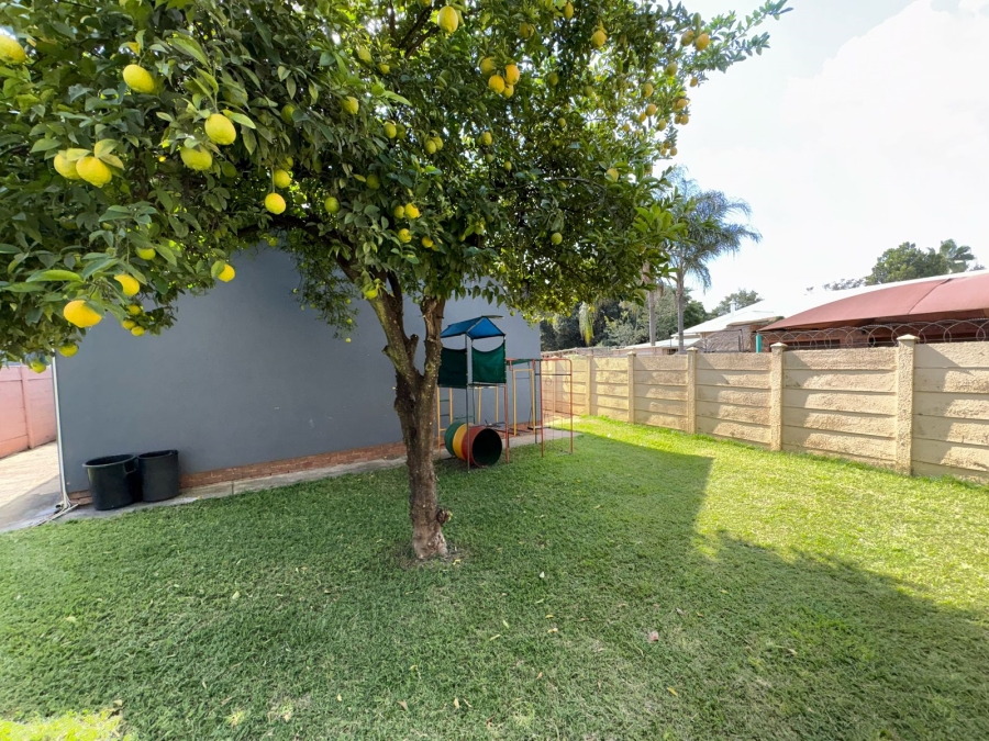 3 Bedroom Property for Sale in Bodorp North West